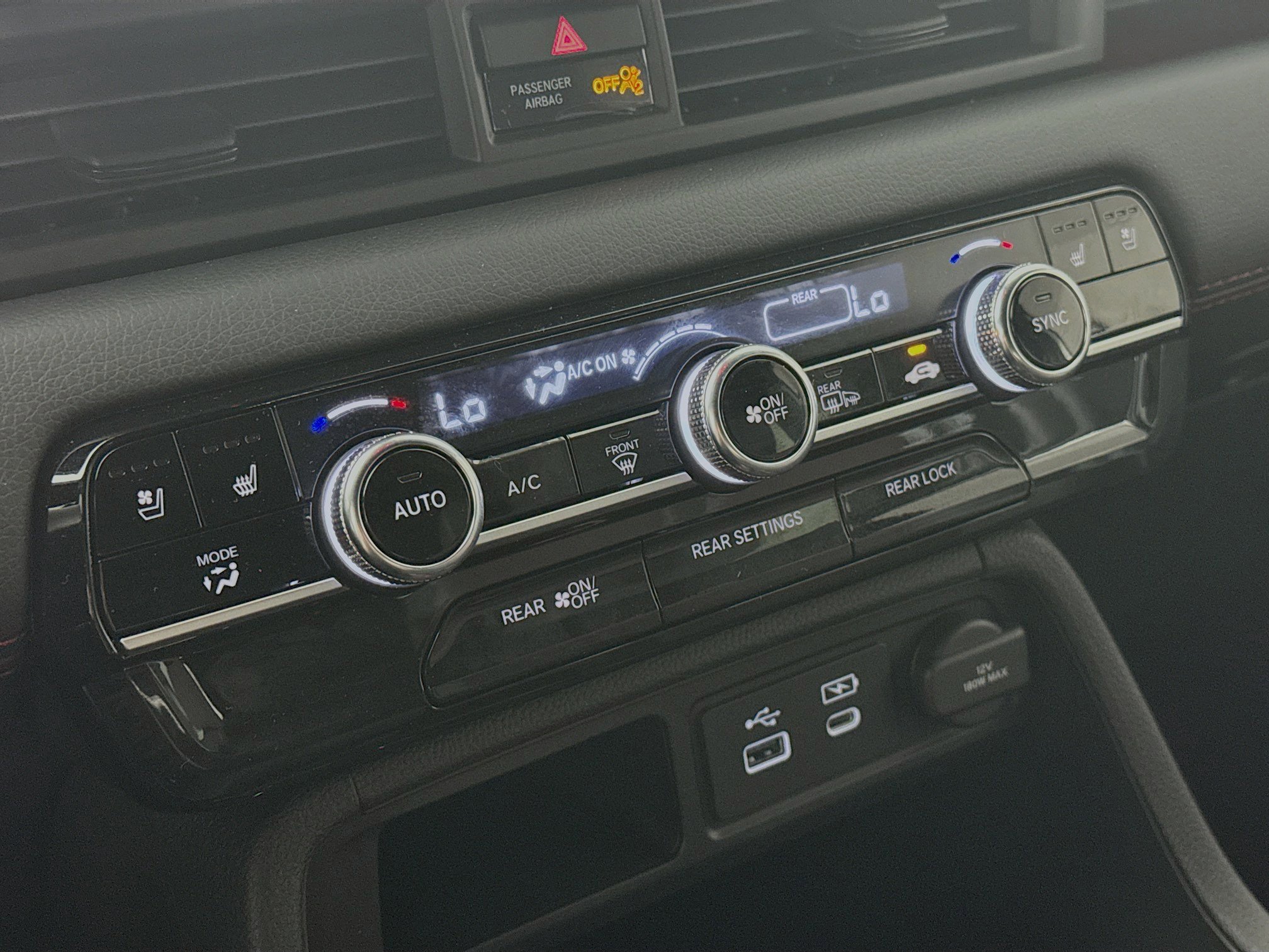 Certified 2025 Honda Pilot Black Edition image 16