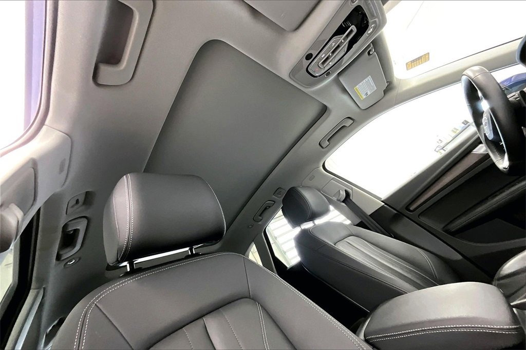 Used 2021 Audi Q5 2.0T Premium Plus image 17