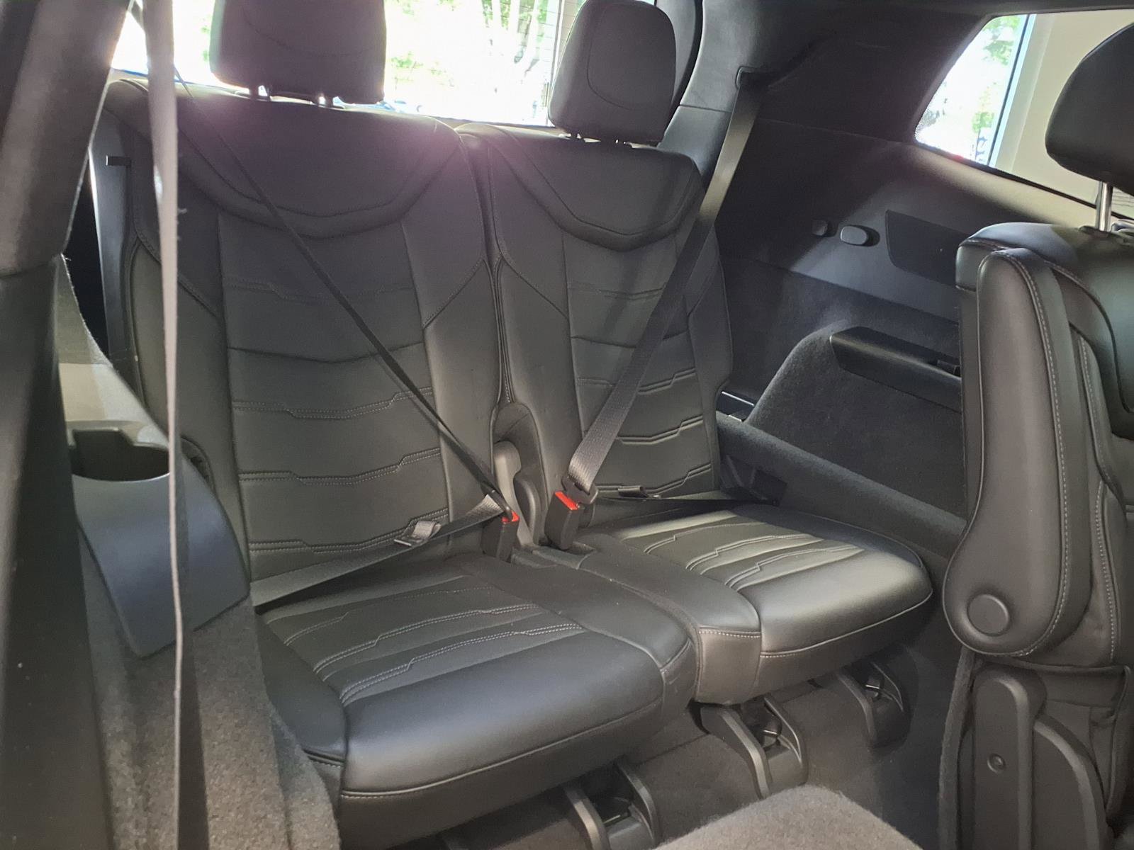 Used 2020 Cadillac XT6 Premium Luxury w/ Platinum Package FWD image 18