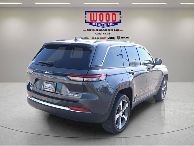 Used 2024 Jeep Grand Cherokee Limited AWD/4WD image 3