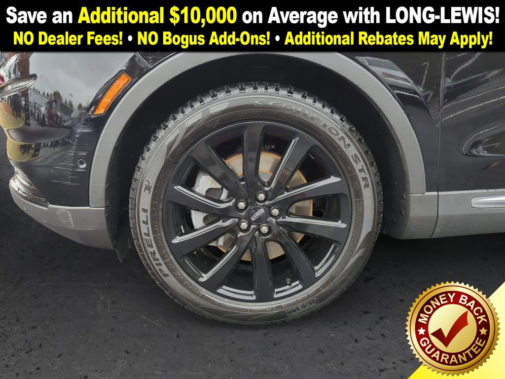 Certified 2022 Lincoln Nautilus Reserve w/ Equipment Group 201A image 13