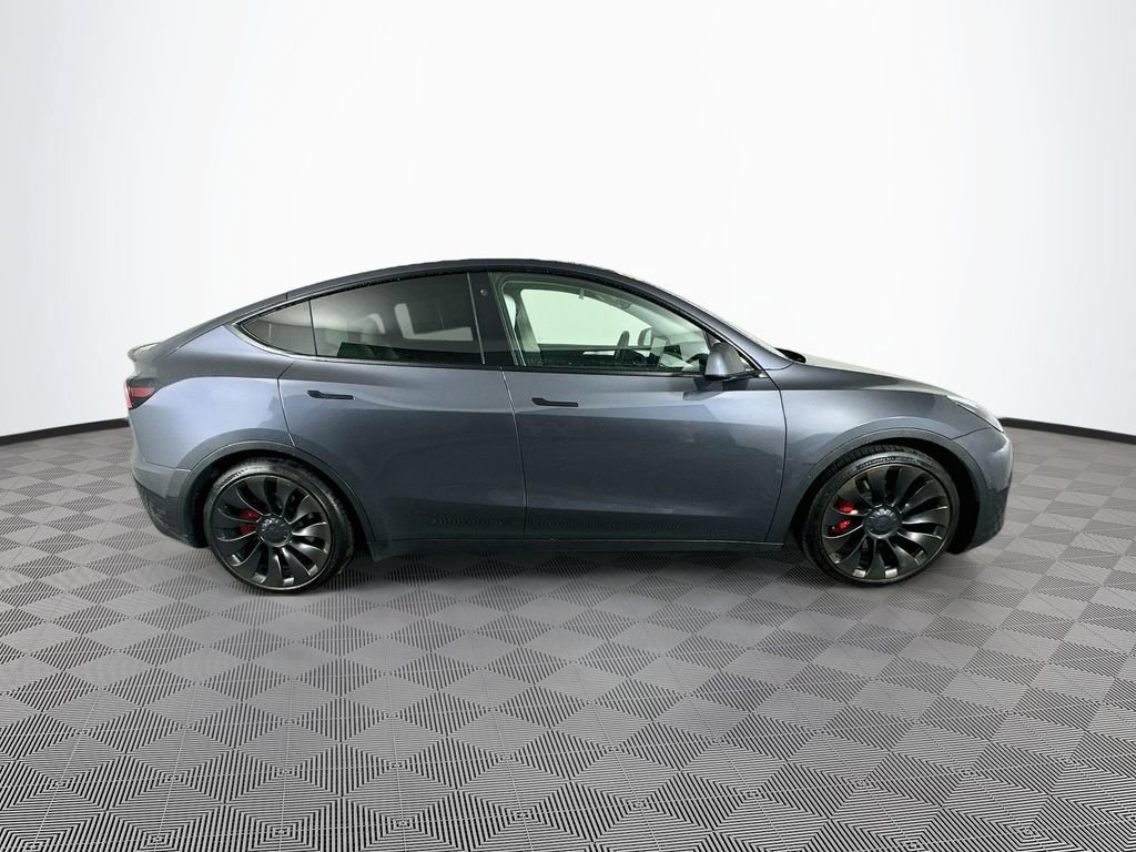 Used 2022 Tesla Model Y Performance AWD/4WD image 11
