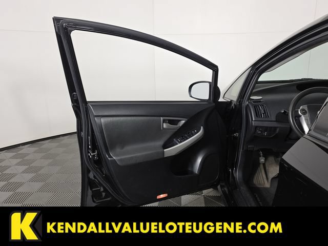 Used 2012 Toyota Prius Two FWD image 18