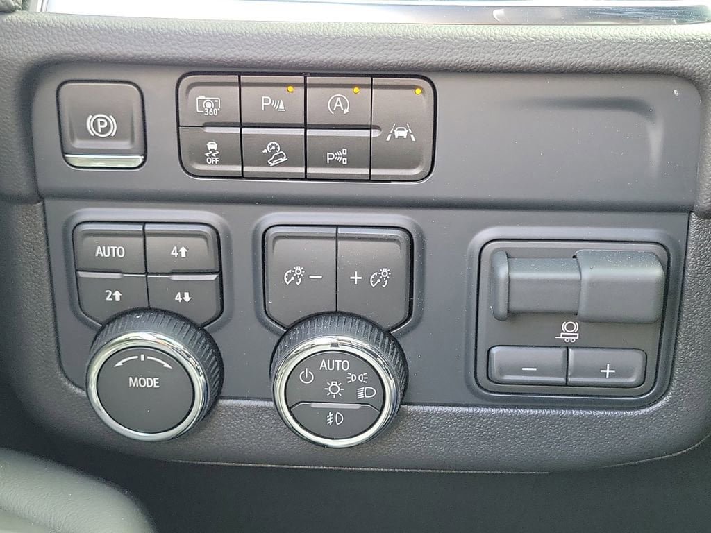 New 2026 Chevrolet Suburban RST w/ Comfort Package image 13