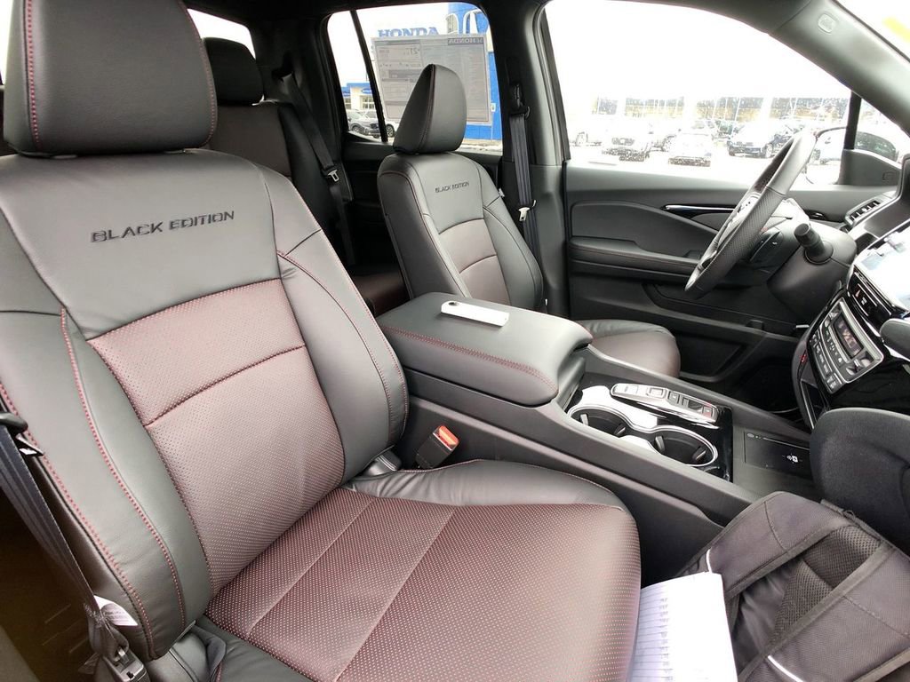 New 2026 Honda Ridgeline Black Edition image 28