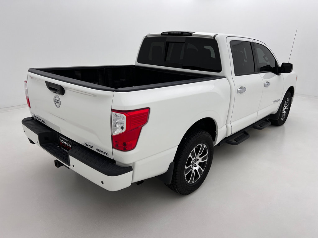 Used 2021 Nissan Titan SV w/ SV Convenience Package AWD/4WD image 7