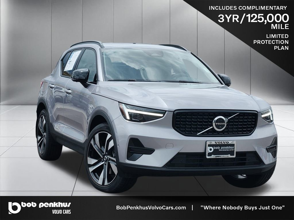 Used 2026 Volvo XC40 B5 Ultra w/ Protection Package Premier AWD/4WD image 1