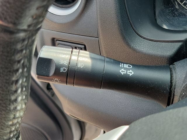 Used 2016 Nissan Versa Note FWD image 14