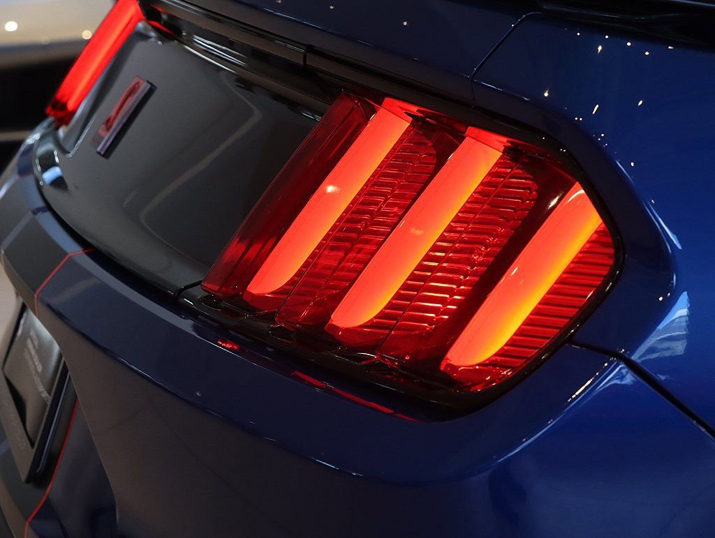 Used 2017 Ford Mustang Shelby GT350R w/ GT350R Equipment Group 920A image 21