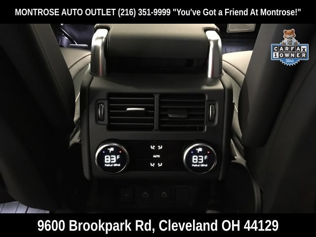 Used 2024 Land Rover Discovery Dynamic SE AWD/4WD image 29