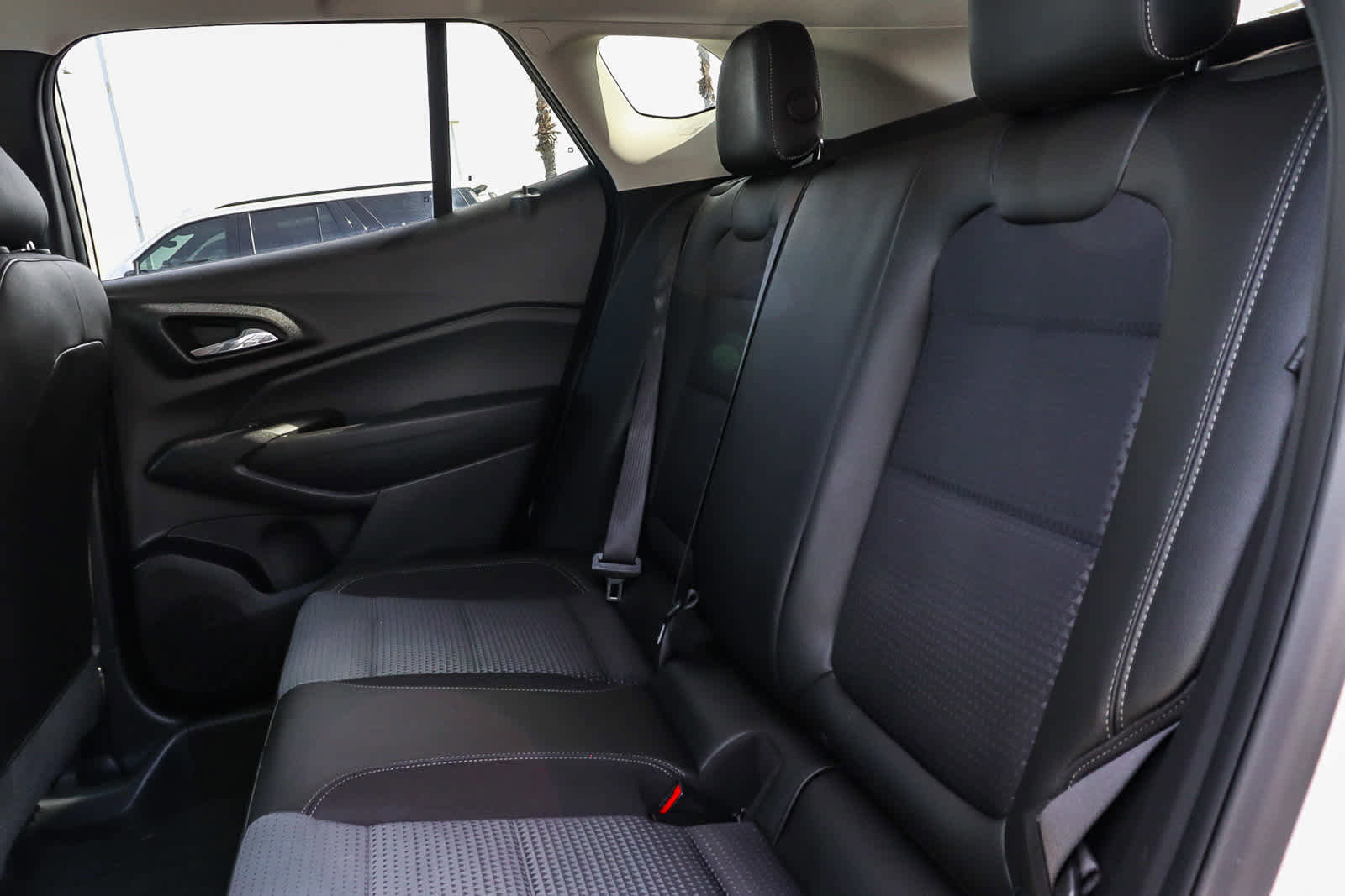 Used 2024 Chevrolet Trax LT w/ Driver Confidence Package image 20