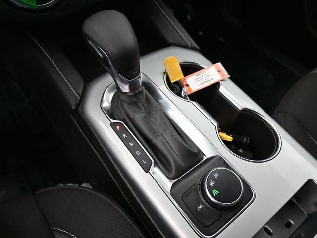 Used 2025 Chevrolet Blazer LT image 22