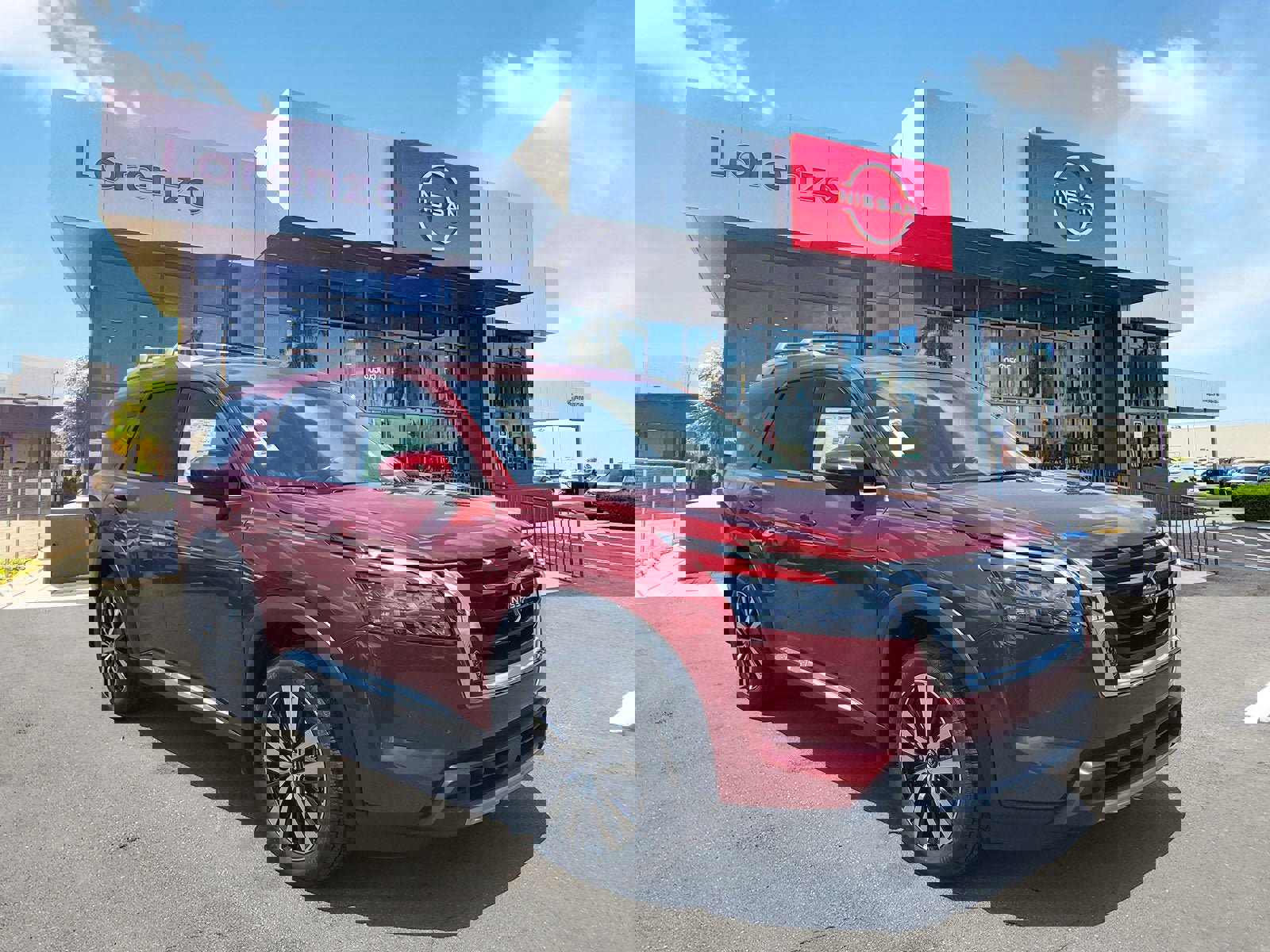 New 2025 Nissan Pathfinder Platinum w/ Cargo Package image 3