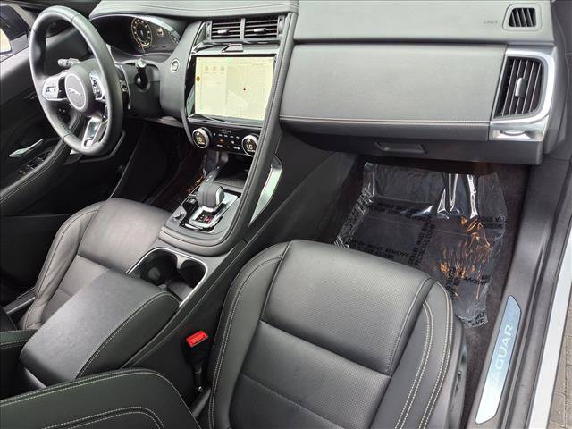 Used 2024 Jaguar E-PACE R-Dynamic SE AWD/4WD image 23