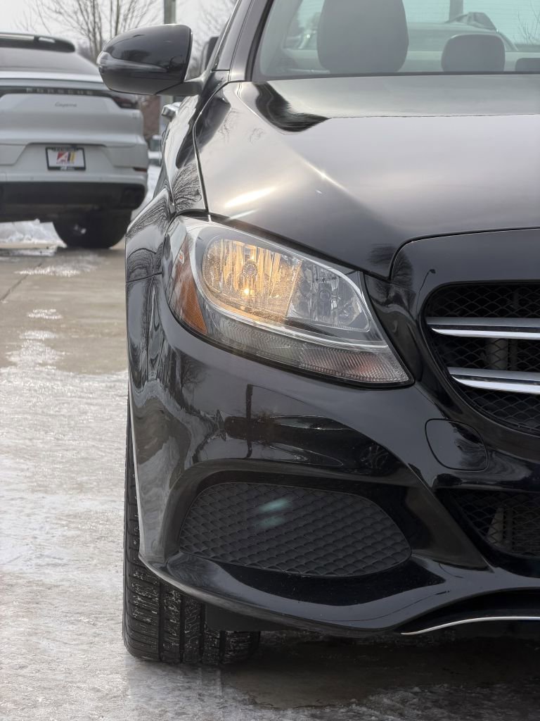 Used 2016 Mercedes-Benz C 300 4MATIC Sedan image 13