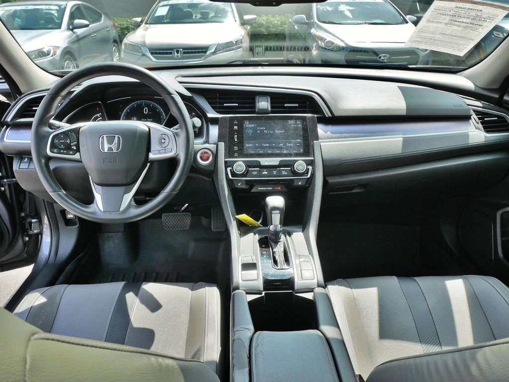 Used 2018 Honda Civic EX-L image 19