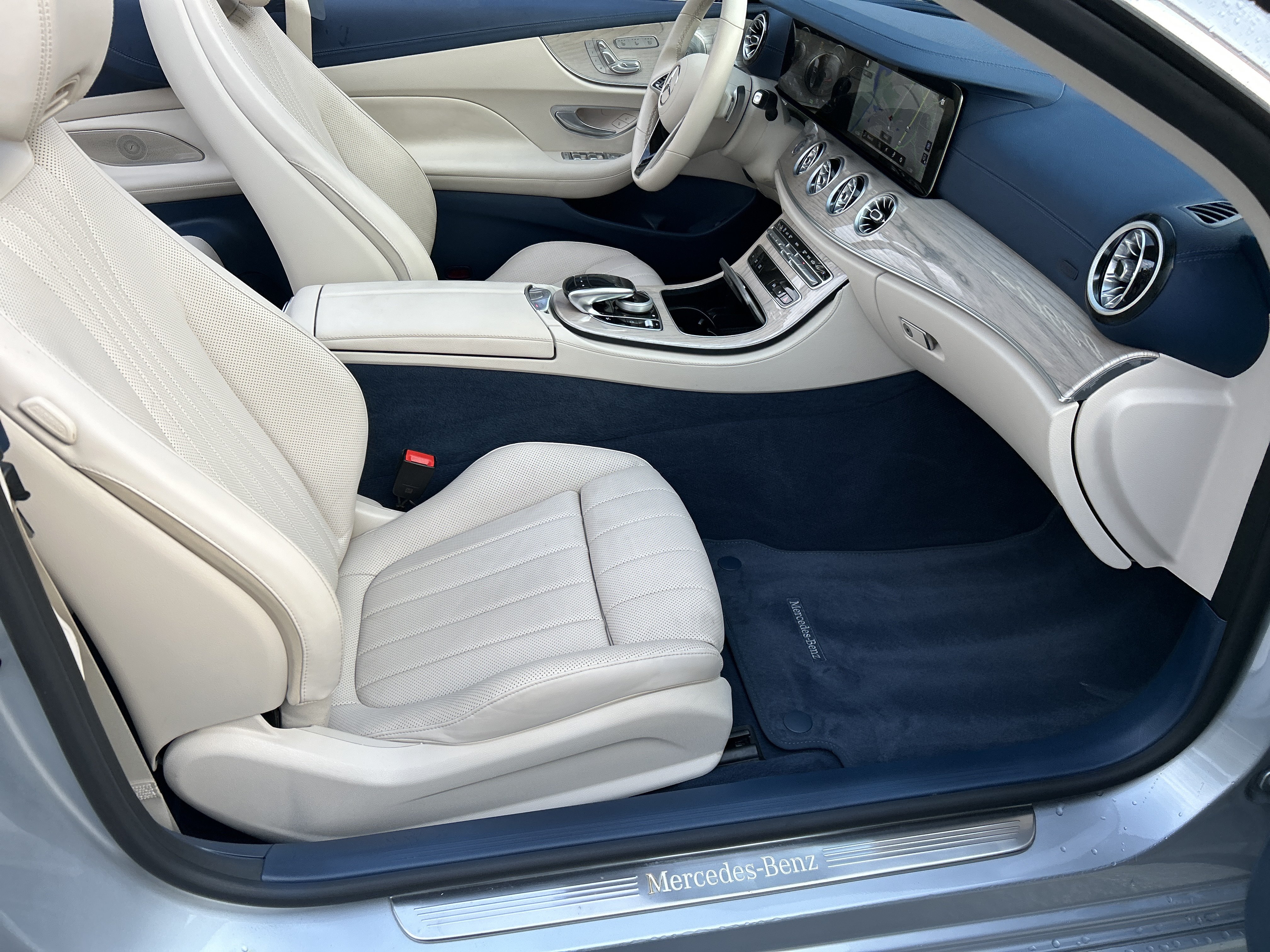 Used 2023 Mercedes-Benz E 450 Cabriolet image 55