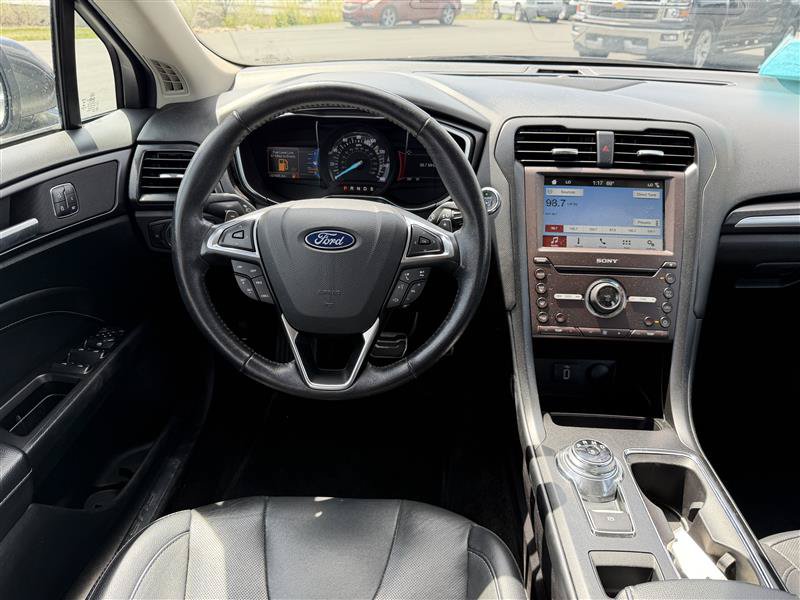 Used 2018 Ford Fusion Titanium AWD/4WD image 9