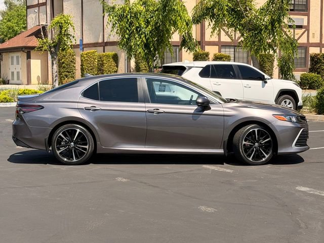 Used 2024 Toyota Camry LE image 4