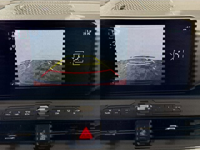 Certified 2025 Kia K4 LXS image 13