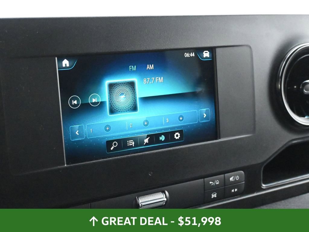 Used 2024 Mercedes-Benz Sprinter 2500 image 29