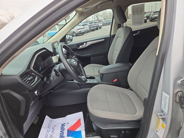 Used 2020 Ford Escape SE image 22