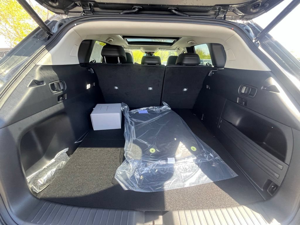 New 2026 MAZDA CX-50 AWD 2.5 Hybrid w/ Cargo Package image 25
