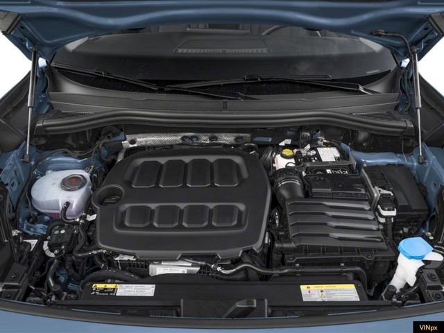 New 2025 Volkswagen Tiguan SE image 11