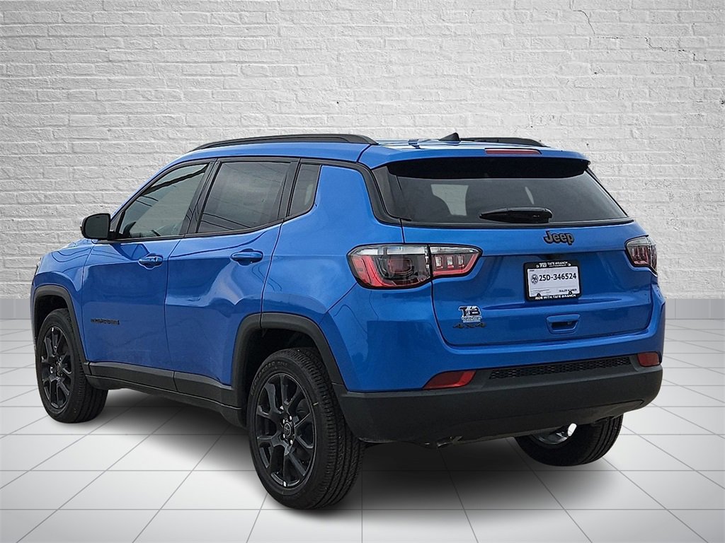 New 2026 Jeep Compass Latitude image 3