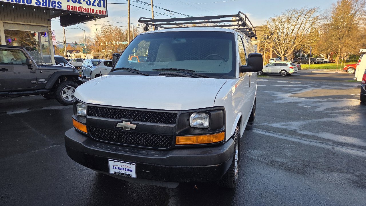 Used 2012 Chevrolet Express 3500 w/ Power Package image 3