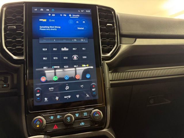 Used 2025 Ford Ranger Lariat w/ FX4 Off-Road Package image 22