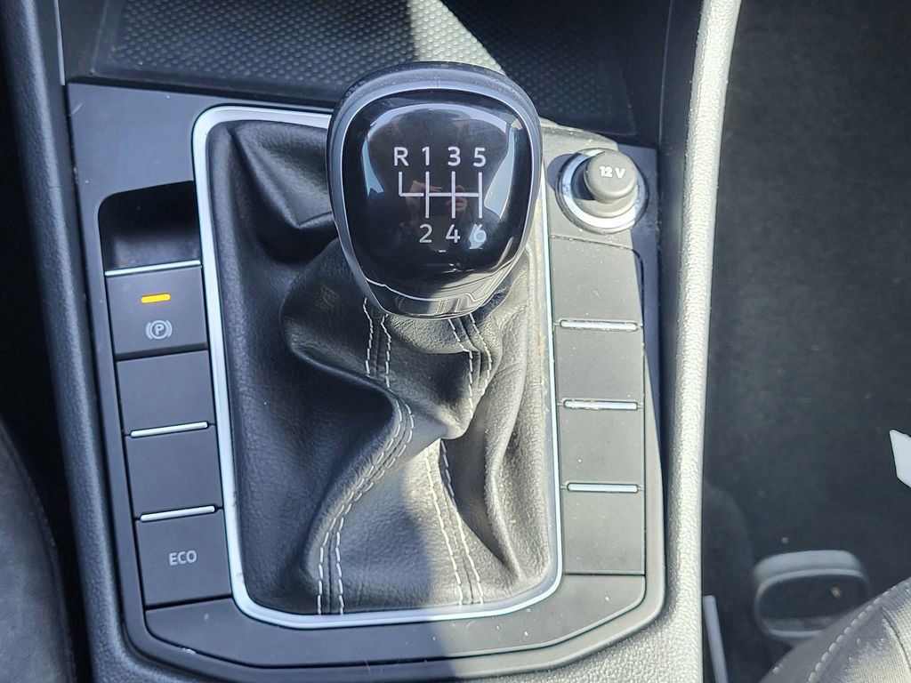 Used 2024 Volkswagen Jetta S image 21