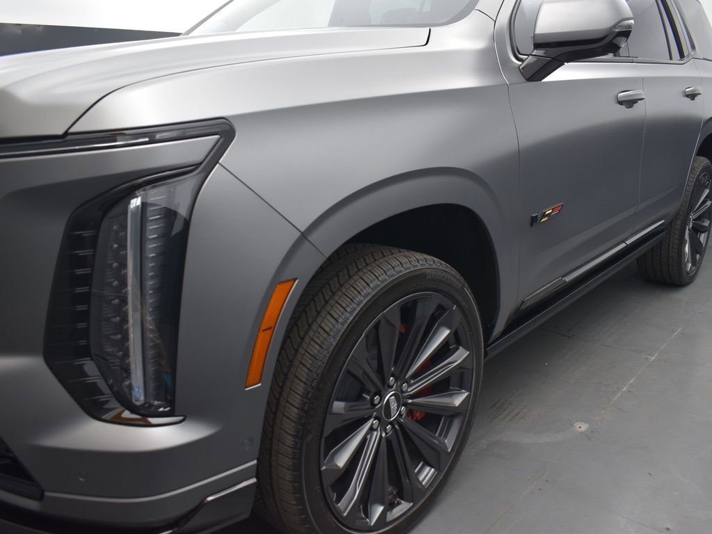 Certified 2026 Cadillac Escalade V w/ LPO, Onyx Lite Package image 42