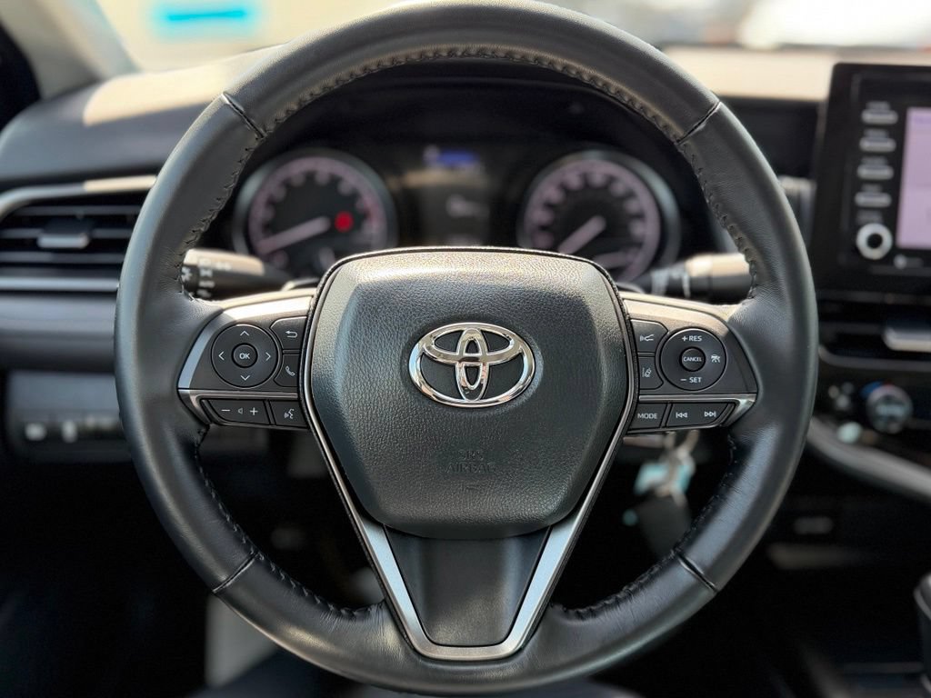 Used 2024 Toyota Camry SE FWD image 8