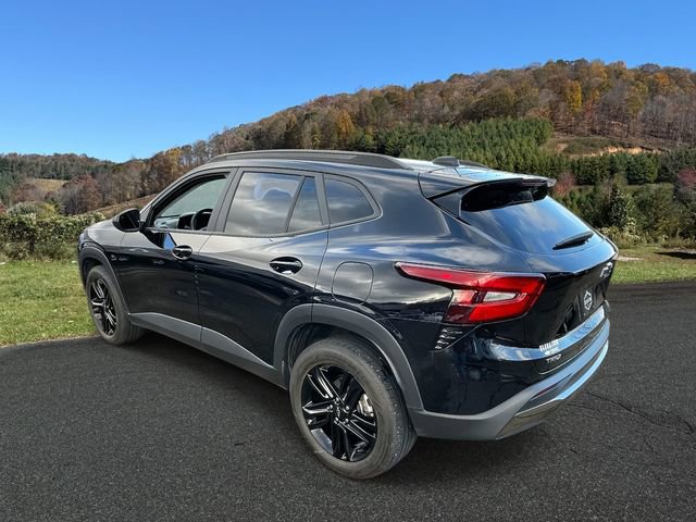 Certified 2025 Chevrolet Trax ACTIV w/ Driver Confidence Package image 5