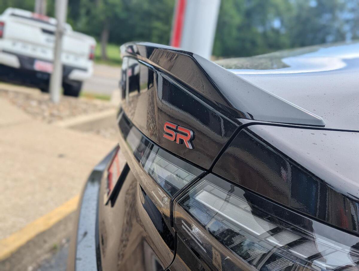 New 2026 Nissan Sentra SR w/ SR Premium Package FWD image 17