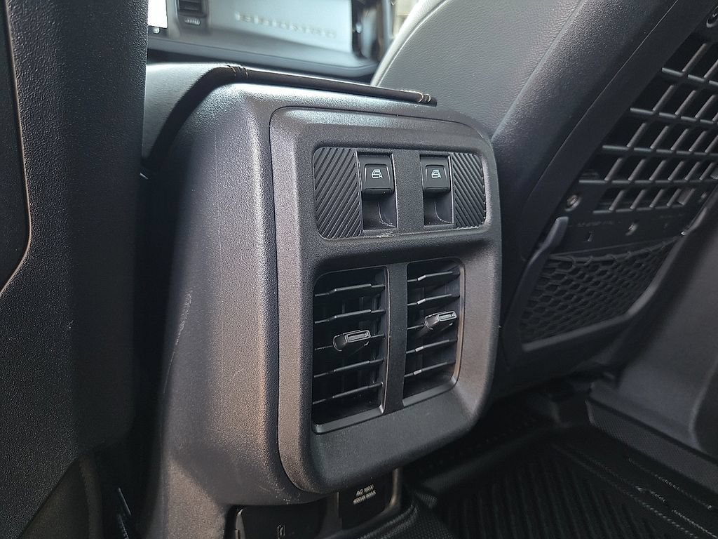 Used 2025 Ford Bronco Badlands AWD/4WD image 11
