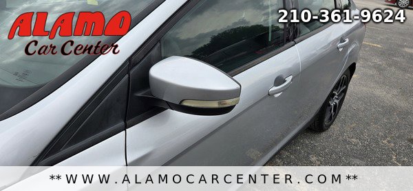 Used 2018 Ford Focus SEL image 9