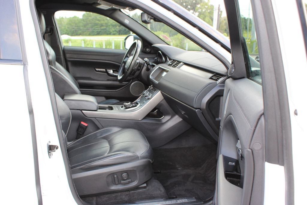 Used 2018 Land Rover Range Rover Evoque HSE AWD/4WD image 6