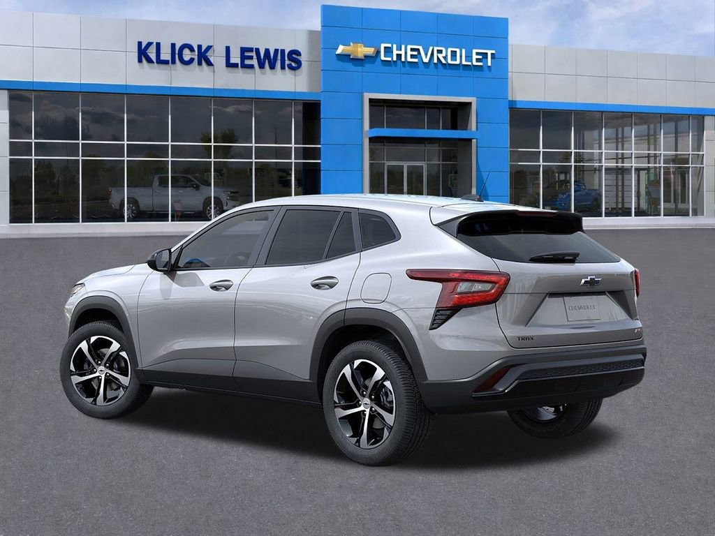 New 2026 Chevrolet Trax RS w/ Sunroof Package image 3