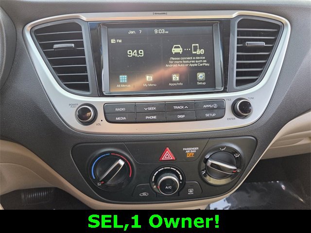 Used 2022 Hyundai Accent SEL image 21