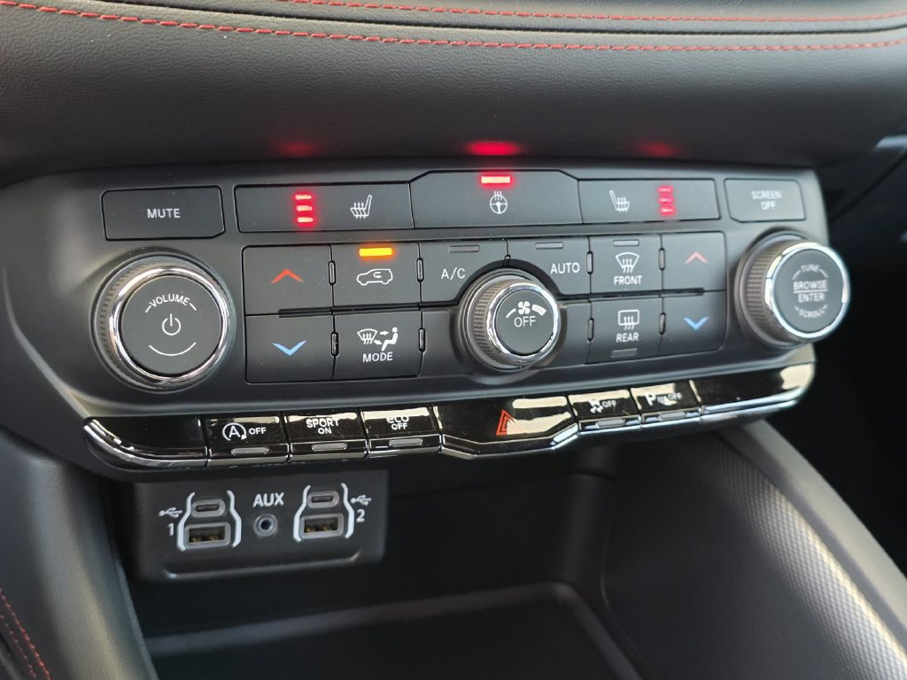 New 2026 Dodge Durango GT w/ Blacktop Package RWD image 23