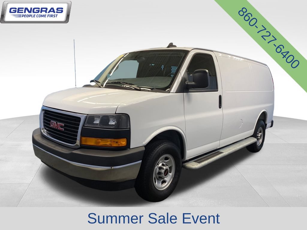Used 2025 GMC Savana 2500 w/ Driver Convenience Package RWD image 4