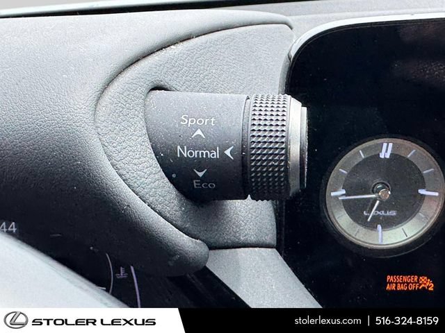 Used 2024 Lexus ES 350 w/ Premium Package FWD image 30