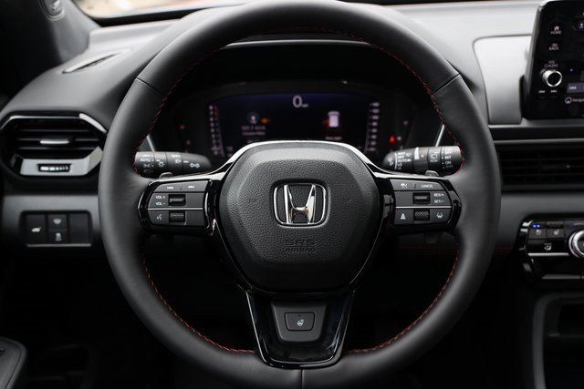 New 2025 Honda Pilot Black Edition image 15