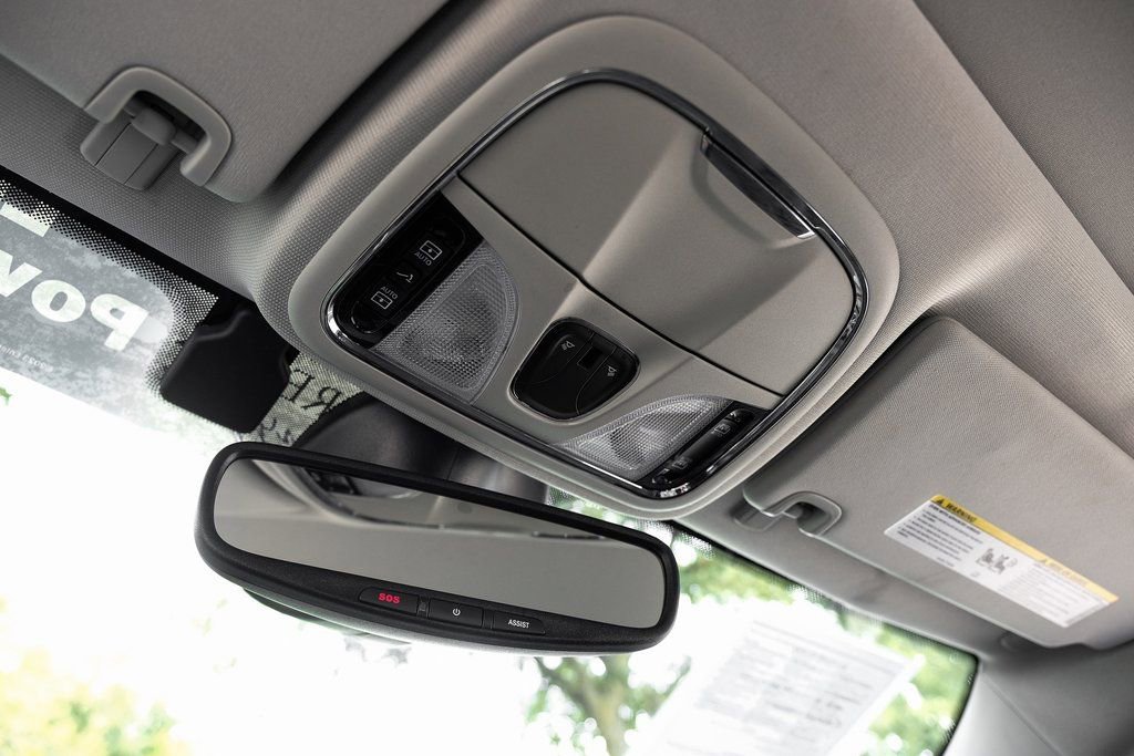 Used 2022 Jeep Cherokee Limited w/ Elite Package image 39