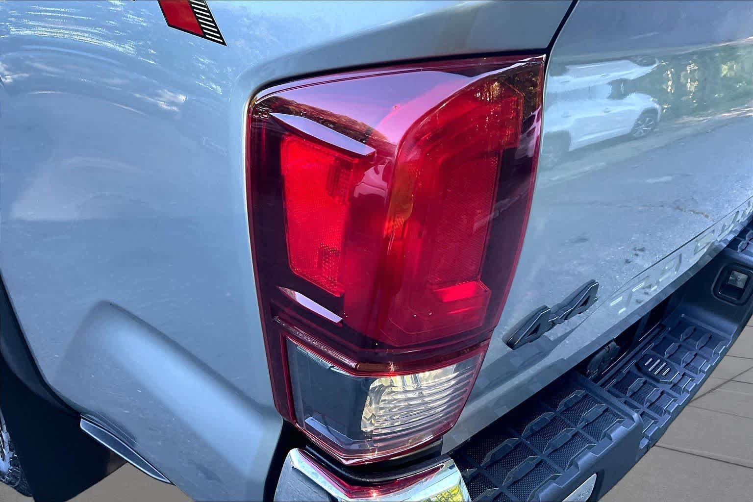 Certified 2023 Toyota Tacoma SR5 w/ SX Package AWD/4WD image 26