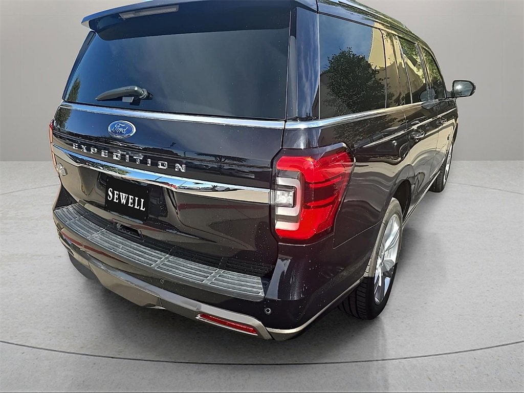 Used 2022 Ford Expedition King Ranch image 3