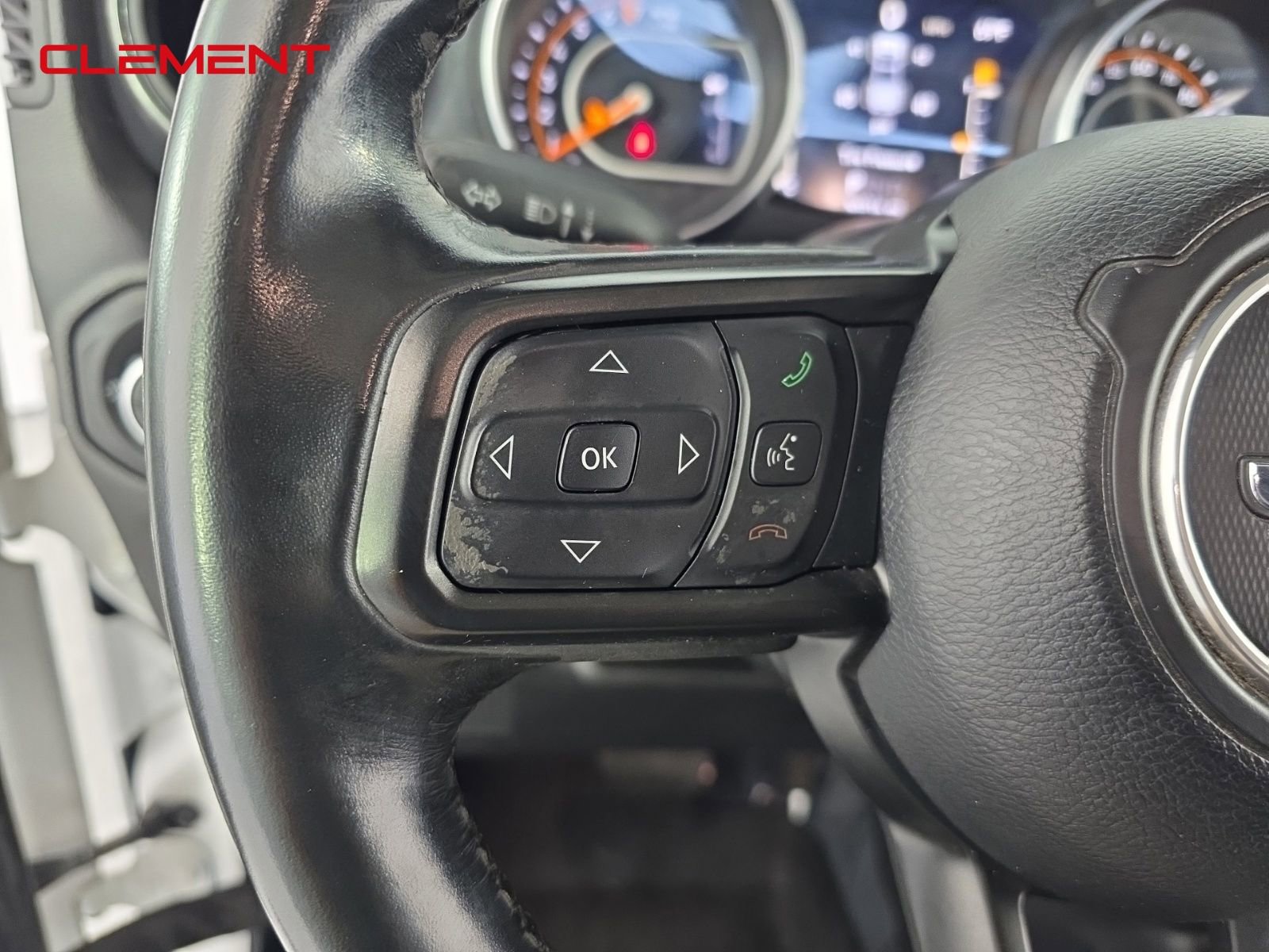 Used 2022 Jeep Gladiator Sport image 13