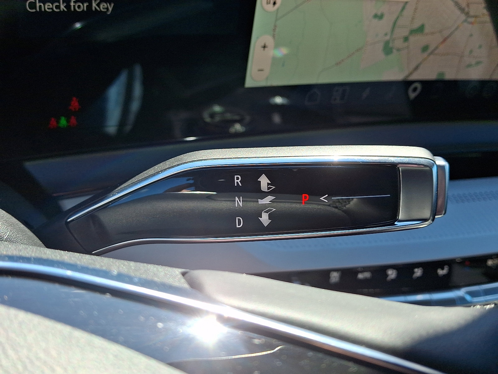 Used 2025 Cadillac Optiq Sport 1 AWD/4WD image 15